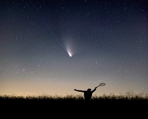 Colourful Australian night sky in the fictional Southern Comet Run game